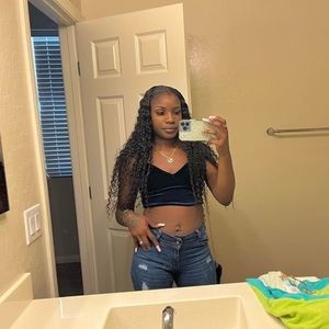 Meet your Posher, Shan